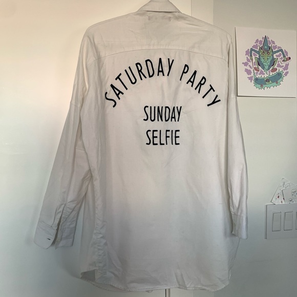 Oversized white dress shirt with stitching - Picture 3 of 3